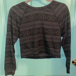 Hollister Cropped Patterned Sweatshirt